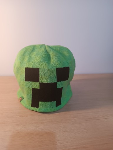 Zdjęcie oferty: Chłopięca czapka Minecraft używana rozm 9-11 lat