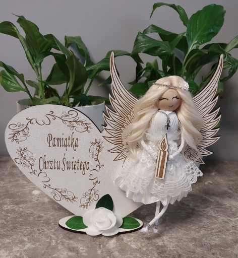 Zdjęcie oferty: Pamiątka Chrztu  Świętego aniołek serce 