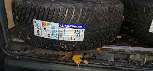 Zdjęcie oferty: Nowe felgi AMG OEM 18' / Michelin Winter 225x45x18