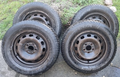 Zdjęcie oferty: Ford Focus C-MAX 4x koła - stalowe felgi z oponami