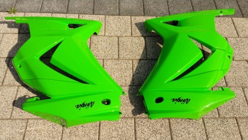 Zdjęcie oferty: Owiewka boczna lewa + prawa Kawasaki Ninja 250 r