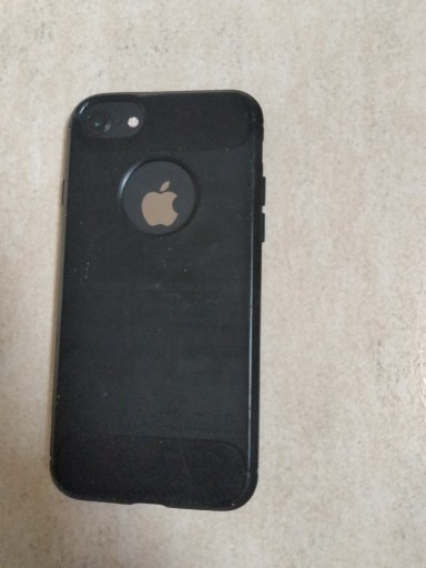 Zdjęcie oferty: iPhone 8 73 procent 