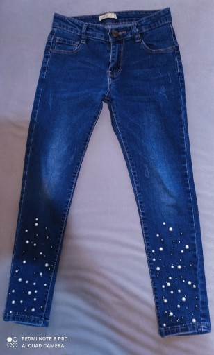 Zdjęcie oferty: Super spodnie jeansowe dla dziewczynki roz. 140 