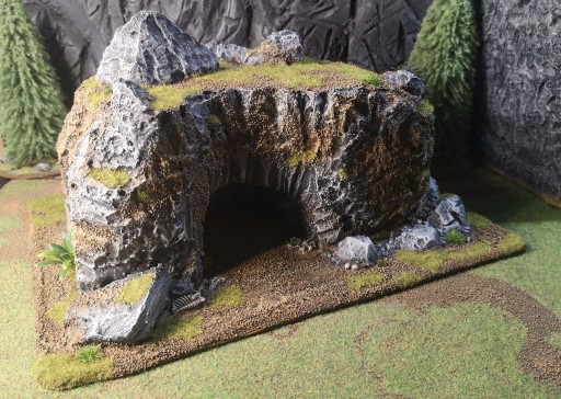 Zdjęcie oferty: Warhammer tereny makieta duża jaskinia  
