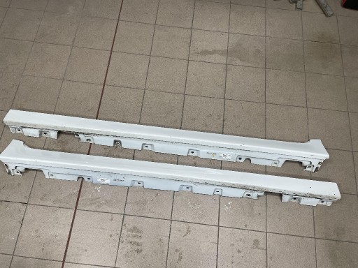 Zdjęcie oferty: NAKŁADKA PROGOWA LISTWA BMW F10  ALPINE WEISS A300