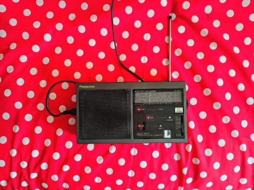 Zdjęcie oferty: SPRAWNE Panasonic RF-1650L FM-LW-MW 3 Band Receiver GX50 Radio vintagestare