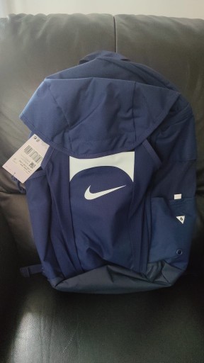 Zdjęcie oferty: Plecak Nike Academy Team granatowy (niebieski)