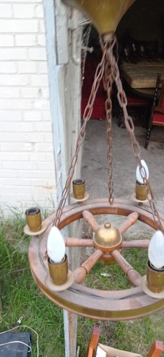 Zdjęcie oferty: Żyrandol okrągły drewniany koło sterowe