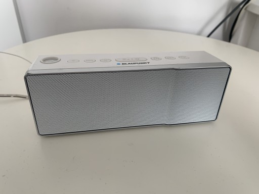 Zdjęcie oferty: BLAUPUNKT radio/budzik z projektorem