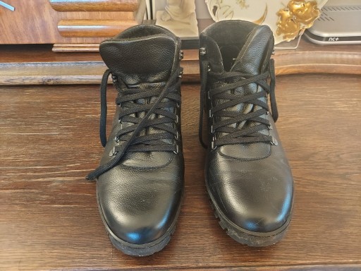 Zdjęcie oferty: męskie buty zimowe, skórzane, GINO ROSSI