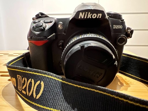 Zdjęcie oferty: Nikon D200 (body)