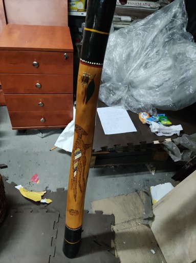 Zdjęcie oferty: Didgeridoo australijskie jasne drewno 