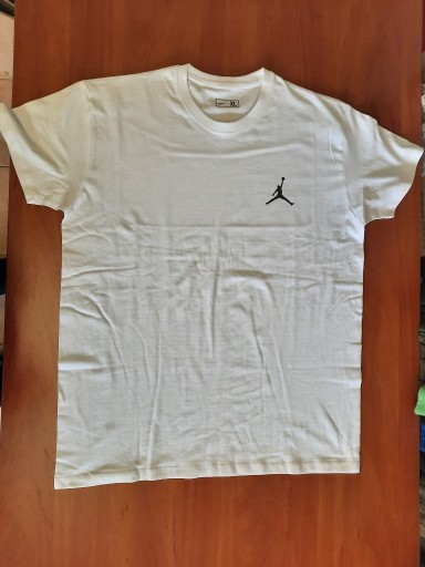 Zdjęcie oferty: Nowa koszulka Jordan rozmiar XL