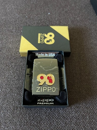 Zdjęcie oferty: Zapalniczka Zippo 90th Anniversary Commemorative