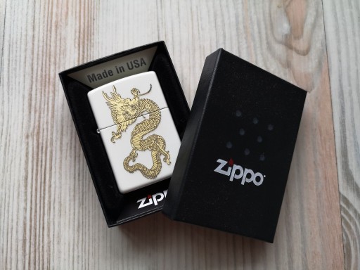 Zdjęcie oferty: +++ ZAPALNICZKA ZIPPO PREZENT UNIKAT +++