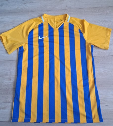 Zdjęcie oferty: Koszulka Nike r. L