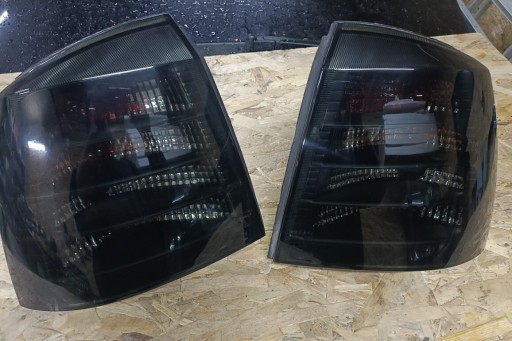 Zdjęcie oferty: Lampy astra h HB tył depo black