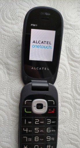 Zdjęcie oferty: Telefon GSM Alcatel one Touch telefon z klapką 