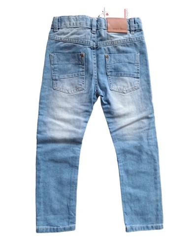 Zdjęcie oferty: Nowe jeansy r. 104