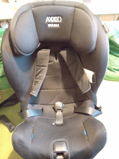 Zdjęcie oferty: AXKID WOLMAX Fotelik samochodowy 9-25kg