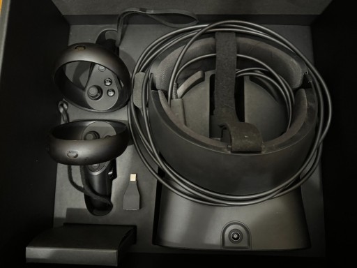 Zdjęcie oferty: Gogle VR do PC Meta Oculus Rift S