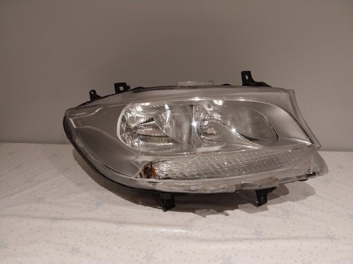 Zdjęcie oferty: Lampa przód mercedes Sprinter 