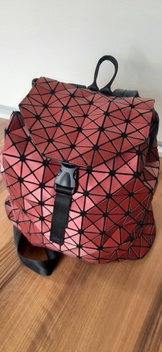 Zdjęcie oferty: Plecak holograficzny Omi trójwymiar geometryczny