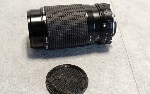 Zdjęcie oferty: Obiektyw SIGMA ZOOM DIA. 52MM 1:4.5~5.6 F=80~200MM