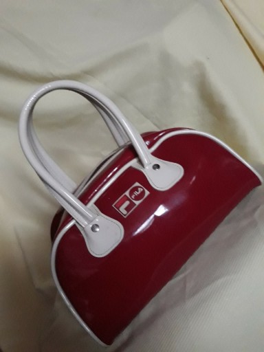 Zdjęcie oferty: Torba do ręki kufer Vintage Fila kolor czerwony