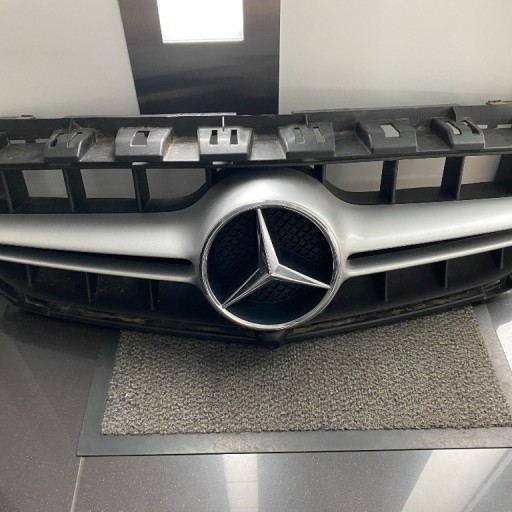 Zdjęcie oferty: Grill Mercedes e klasa E63 W213 