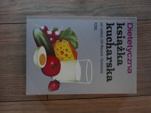 Zdjęcie oferty: Dietetyczna książka kucharska 