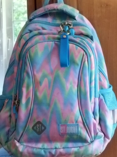 Zdjęcie oferty: Plecak szkolny  3 przegródki