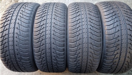 Zdjęcie oferty: Opony zimowe Nokian WR SUV3 275/45 R20 4x4 110V XL