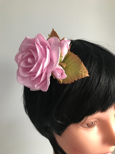 Zdjęcie oferty: Grzebień do włosów kwiat handmade ozdoba ślub 
