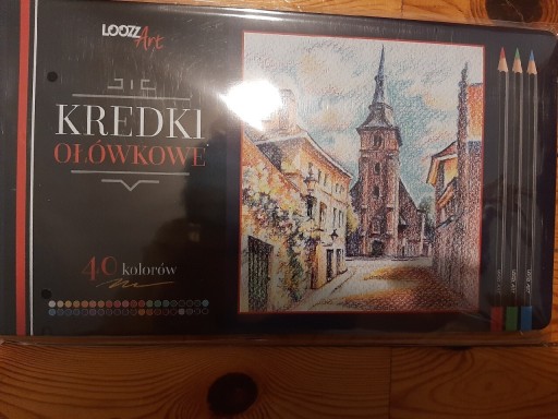 Zdjęcie oferty: Kredki ołowkowe 40 kol LOOZZ Majewski metalowe