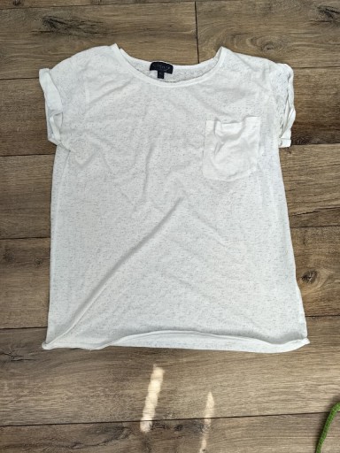 Zdjęcie oferty: Damska biała koszulka Topshop 36