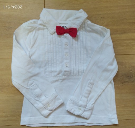 Zdjęcie oferty: Elegancka bluzka chłopięca z muszką r.80/86