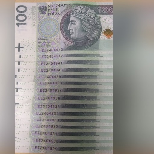 Zdjęcie oferty: Banknoty 100zl.kolejne numery. Nowe 15szt.