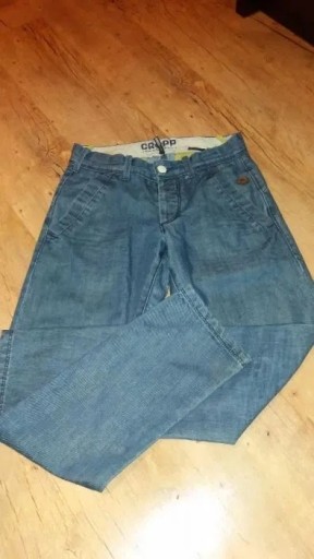 Zdjęcie oferty: Spodnie jeans Cropp 