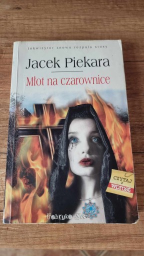 Zdjęcie oferty: "Młot na czarownice" Jacek Piekara
