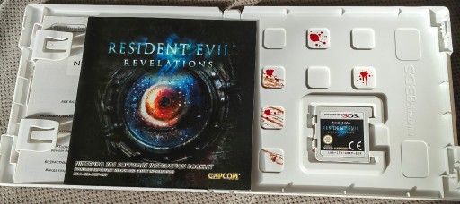 Zdjęcie oferty: Resident Evil Revelations 3D z holograficzną okładką i plakatem