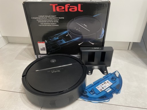 Zdjęcie oferty: Robot Tefal Explorer serie 80 total care