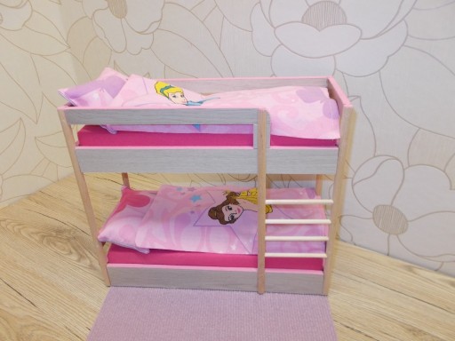 Zdjęcie oferty: Drewniane mebelki dla lalek łóżko piętrowe pościel