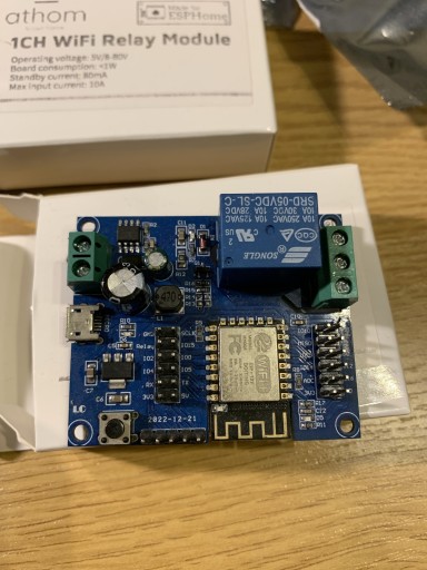 Zdjęcie oferty: Moduł ESP8266 z przekaźnikiem 10A Wifi ESP-01