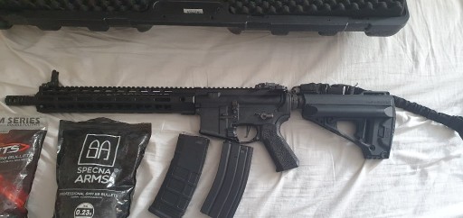 Zdjęcie oferty: VFC Replika karabinka Avalon Saber Carbine - używa