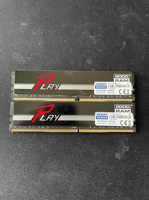 Zdjęcie oferty: Dwie kosci ram 2x4gb GOODRAM Play 