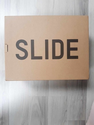 Zdjęcie oferty: Yeezy slide dark onyx 