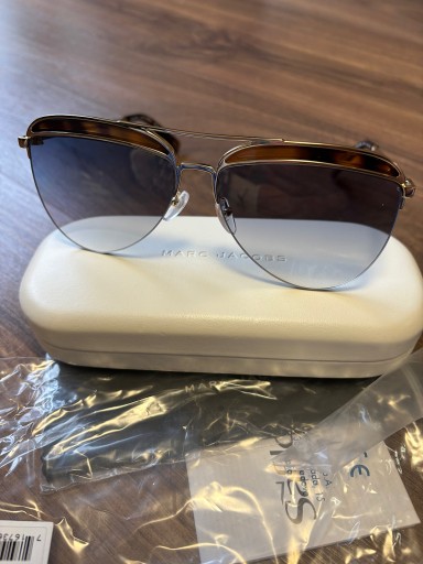 Zdjęcie oferty: Okulary przeciwsłoneczne Marc Jacobs