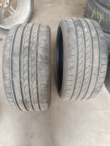 Zdjęcie oferty: Opony zimowe Rotalla Ice-plus s210 255/35/19 96v