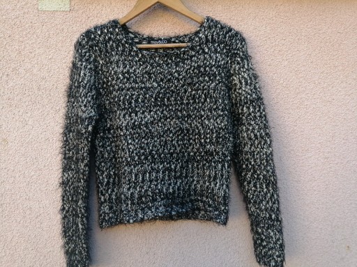 Zdjęcie oferty: Ciepły sweterek rozmiar S 36